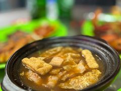 -明记烧鱼美味店