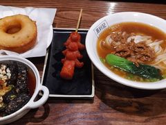 -万利记·长沙粉面小吃(8号仓店)