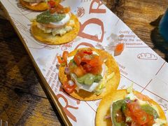 鲜虾牛油果塔塔-Famous肥猫墨西哥音乐餐吧(五棵松华熙LIVE店)