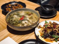 -十三式重庆江湖菜(金茂览秀城店)