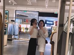 -宁波杉井奥特莱斯广场