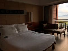 -三亚湾海居铂尔曼度假酒店