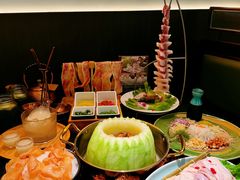 -得意咚瓜·顺德鱼生·冬瓜火锅(深圳首店)