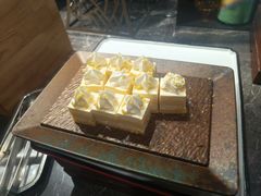 -金马门国际美食百汇(珞喻路店)