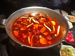 -湊湊火锅·茶憩(新中关购物中心店)