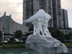 -人民广场