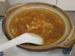 招牌花胶海参煲仔翅-添發碗仔翅美食