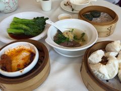 -万山楼海鲜酒家·二十三年老字号