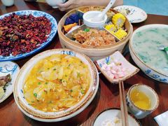 -黄桷树曹家私房菜(江与城店)
