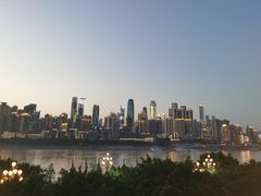 -冰冰龙虾·江湖菜·花园江景餐厅