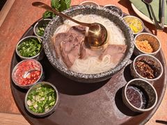 -浩海火燒雲傣家菜(芮欧百货店)