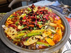 -阆辣荟餐饮(老味道8年·古城店)