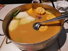 -肥仔文澳门猪骨煲(南京西路店)