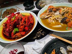 -沪小胖小龙虾(淮海中路旗舰店)