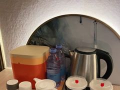 -深圳龙华大浪商业中心亚朵X酒店