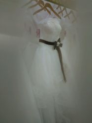 -厦门苏迪尔婚纱礼服批发零售/男装定制