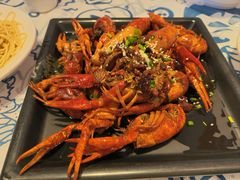 -松哥油焖大虾.小龙虾.黑鸭煲(海岸城店)