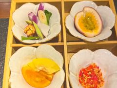 -菌自由丨野生菌火锅特色庭院餐厅(丽江古城店)