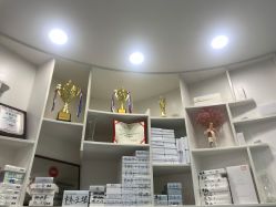 -蕾特恩专业祛痘·皮肤管理