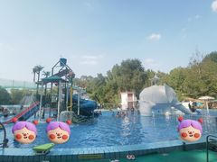 -青年湖公园水上世界