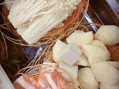 -屯老二农家铁锅炖·行业领军者(梅江店)