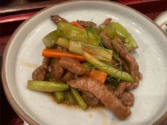 芦笋炒牛柳-山食间·中式营养轻餐(保利时光里店)