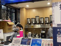 -霸王茶姬(南强街店)