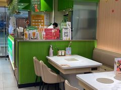 -呷哺呷哺(融创茂店)