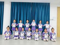 -小荧星艺校(浦东中环分校)