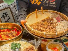 -毛肚向右·川渝毛肚王(经开永旺店)