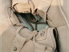 -UGG(燕莎奥特莱斯购物中心店)