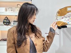 -万物奢潮中古奢侈品(青岛店)