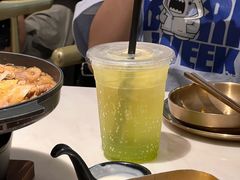 葡萄气泡水-HOTISLAND海鸡岛·韩国料理(江南西店)