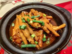 猪脚鸡爪-恭喜上堓砂锅焗·海鲜大排档(闵行龙湖店)