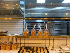 面包甜点陈列柜-九芝斋(解放路店)