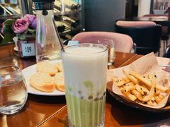 牛油果奶绿-金泰西餐厅