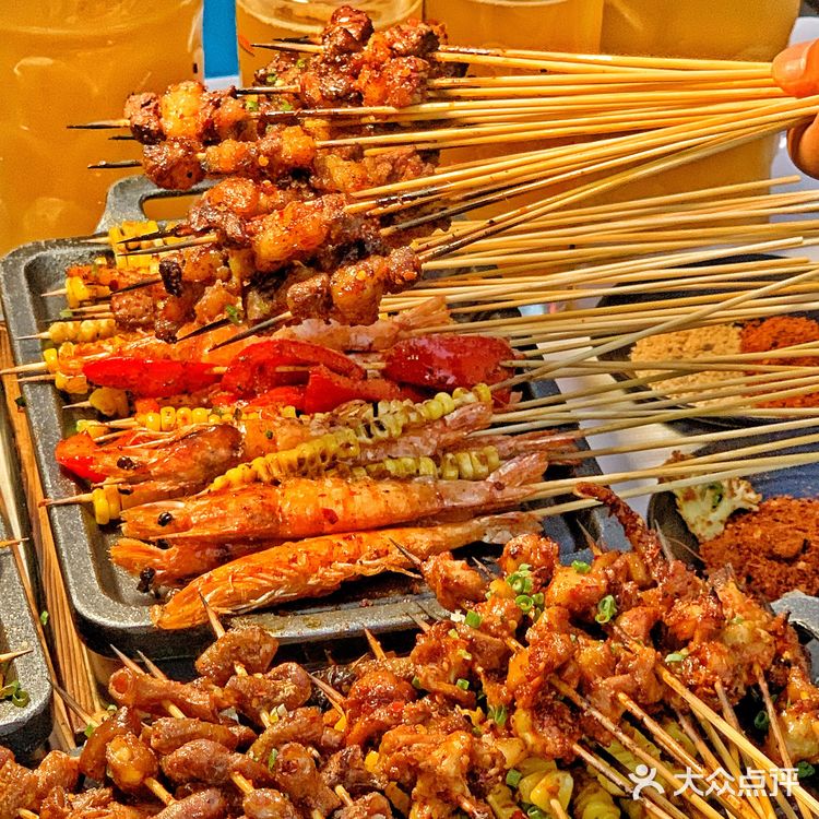 成都🍻街头工业风酒馆🔥喝酒撸串氛围感拉满