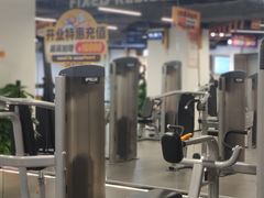 -超鹿运动(达信大厦店)