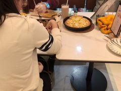 -必胜客(砂之船中东奥莱店)