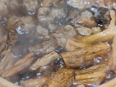 大红袍瓦罐牛腩-隐山栖(鸿泰佳园店)