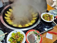 -边江铁锅炖鱼(振八街店)