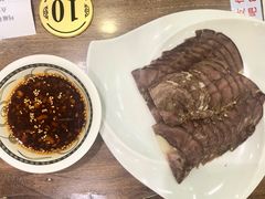 -清真·玛丽亚新疆菜主题餐厅(浙江中路店)