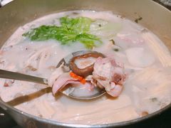 -捞王锅物料理(上海世茂广场店)