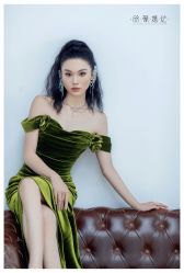 -欣薇婚纱(新源乐汇城店)