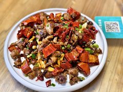 -溢心园香河肉饼总店