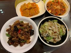 -刘胖子家常菜·蹄花焖藕(中南店)