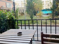 -Cafe Villa
