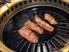 -炼火烤肉店