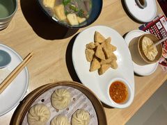 -弄堂小笼包(西青中北永旺购物中心店)