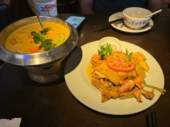 -大头虾越式风味餐厅(光明广场店)